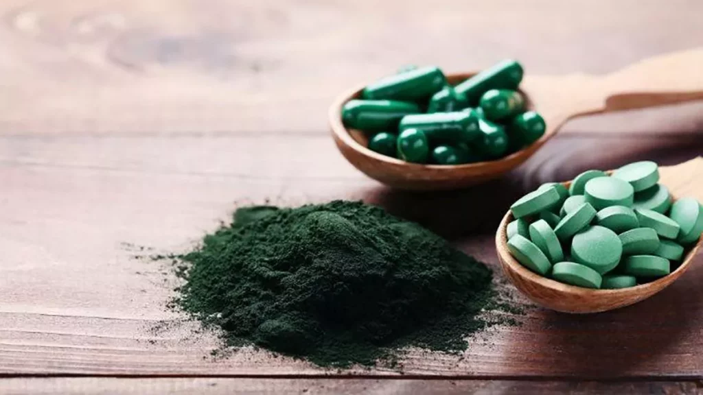 Qué es la espirulina y de dónde proviene