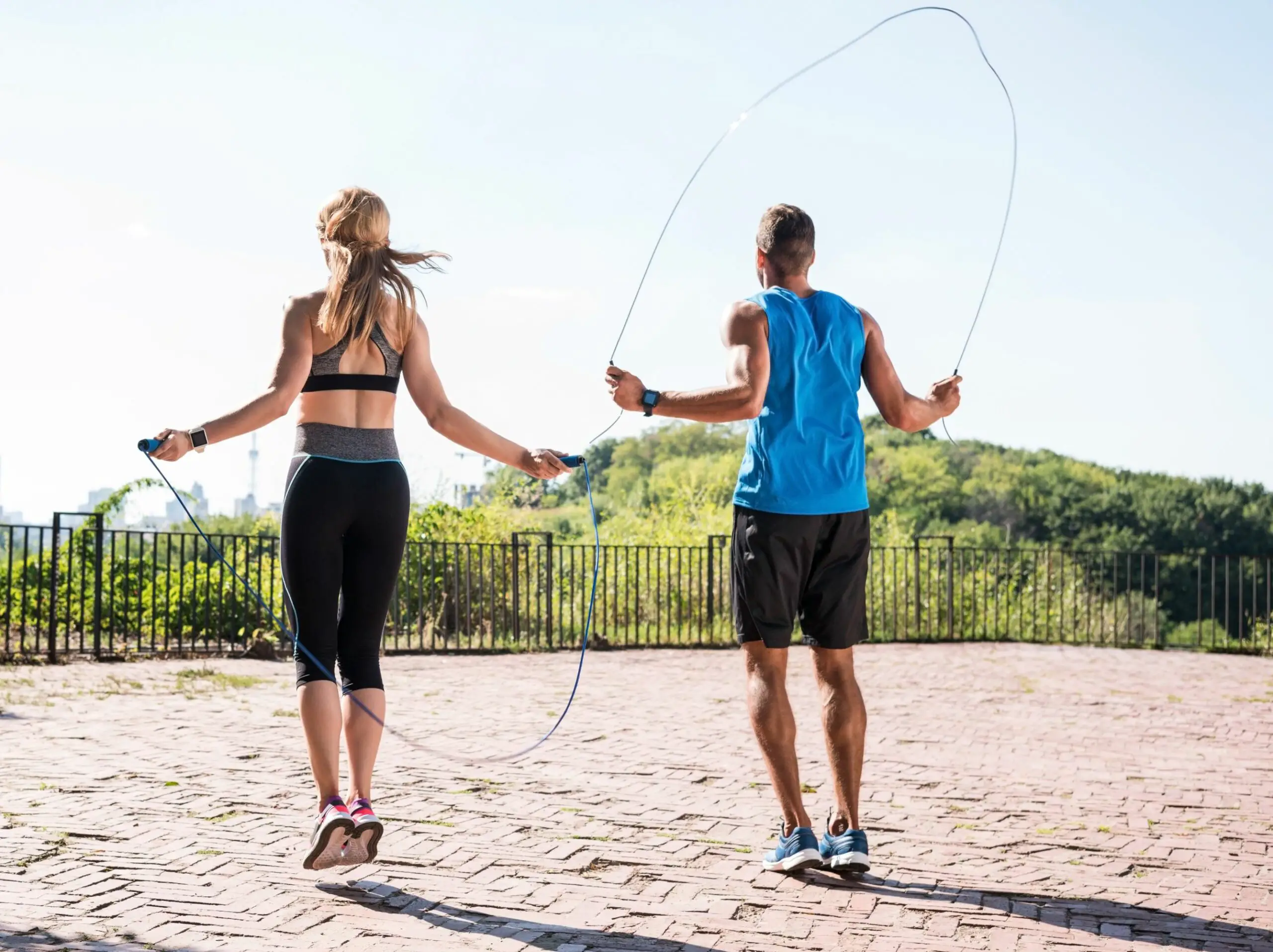 CARDIO: ENTRENAMIENTO CON CUERDA DE SALTOENTRENAMIENTO CON CUERDA DE SALTO