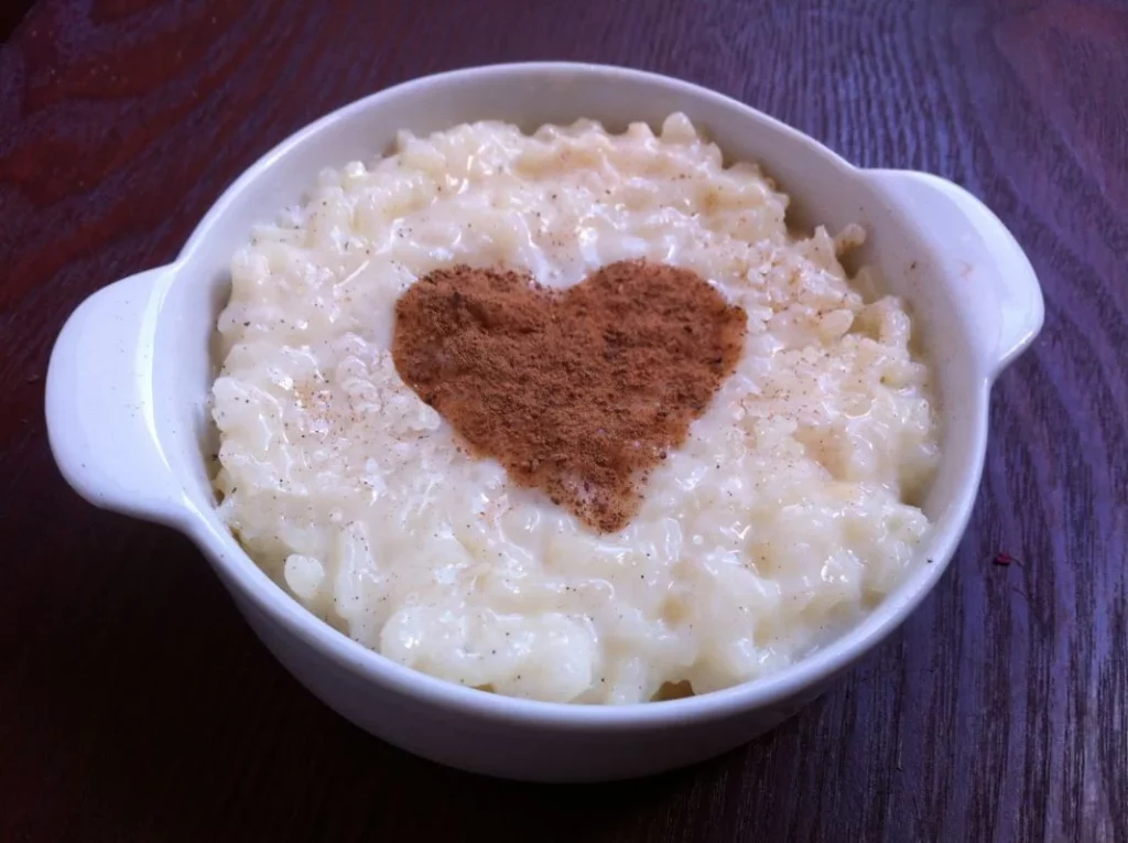 El secreto que lleva el arroz con leche de la abuela a otro nivel