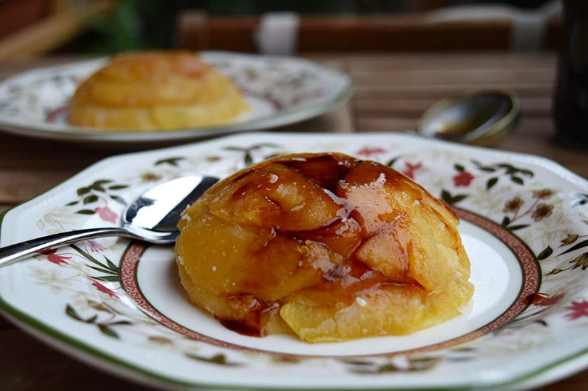 LOS SECRETOS PARA UN FLAN DE MANZANA PERFECTO