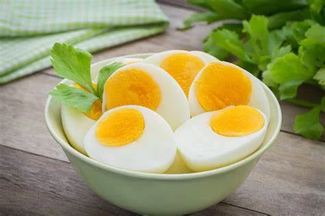 CÓMO INCLUIR HUEVOS EN UNA DIETA SALUDABLE