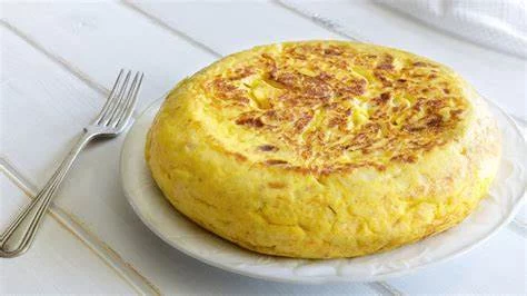 LA TORTILLA DE PATATAS COMO EMBLEMA DE LA GASTRONOMÍA ESPAÑOLA