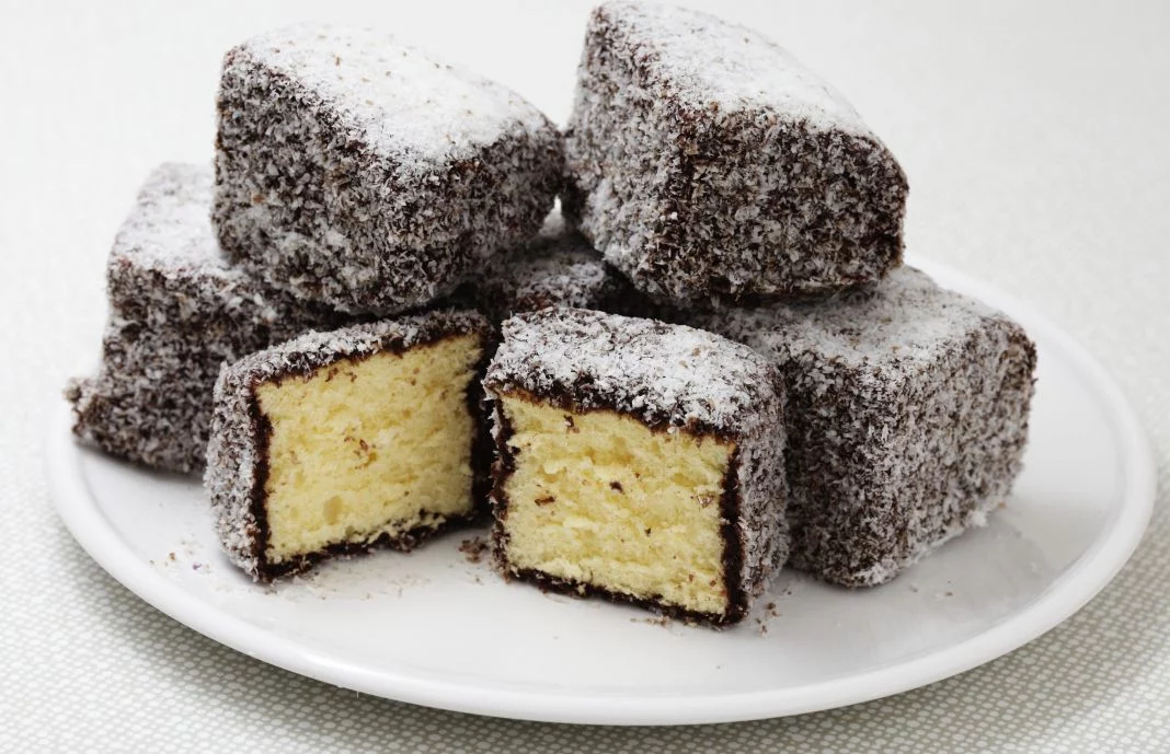 EL SECRETO DE LA ESPONJOSIDAD: LA BASE DE LA TARTA LAMINGTON