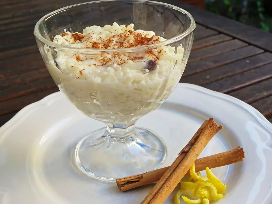 LOS INGREDIENTES ESENCIALES DEL ARROZ CON LECHE