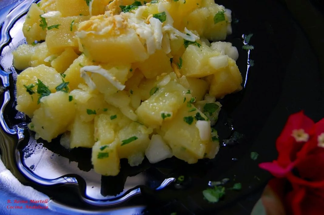 LA IMPORTANCIA DE LA PRESENTACIÓN: UN PLATO QUE SE DISFRUTA CON LOS SENTIDOS