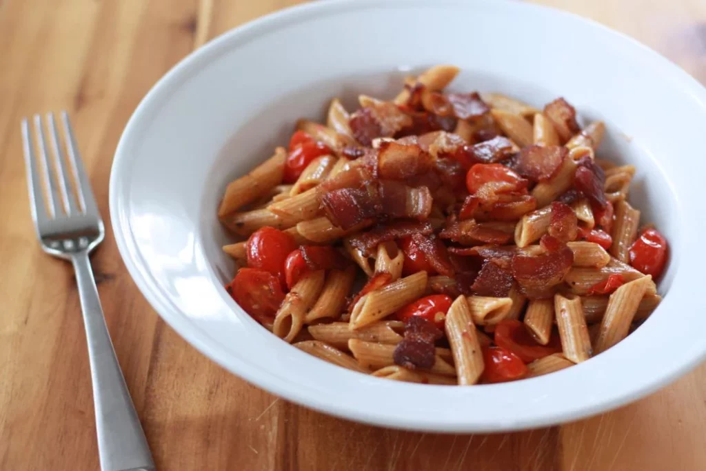 sobra de pastas con bacon 0 Vida.es