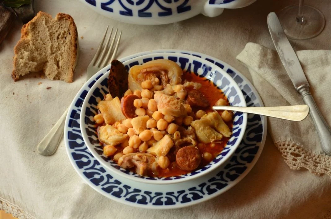 LA HISTORIA Y TRADICIÓN DE LOS CALLOS A LA GALLEGA