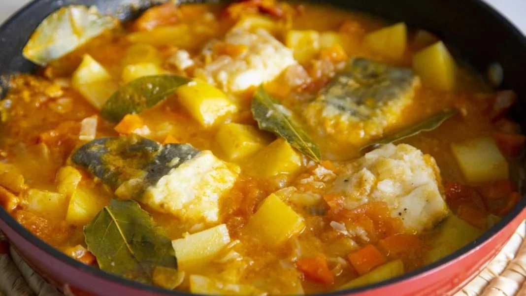 PREPARACIÓN DEL BACALAO A LA CAZUELA: PASO A PASO