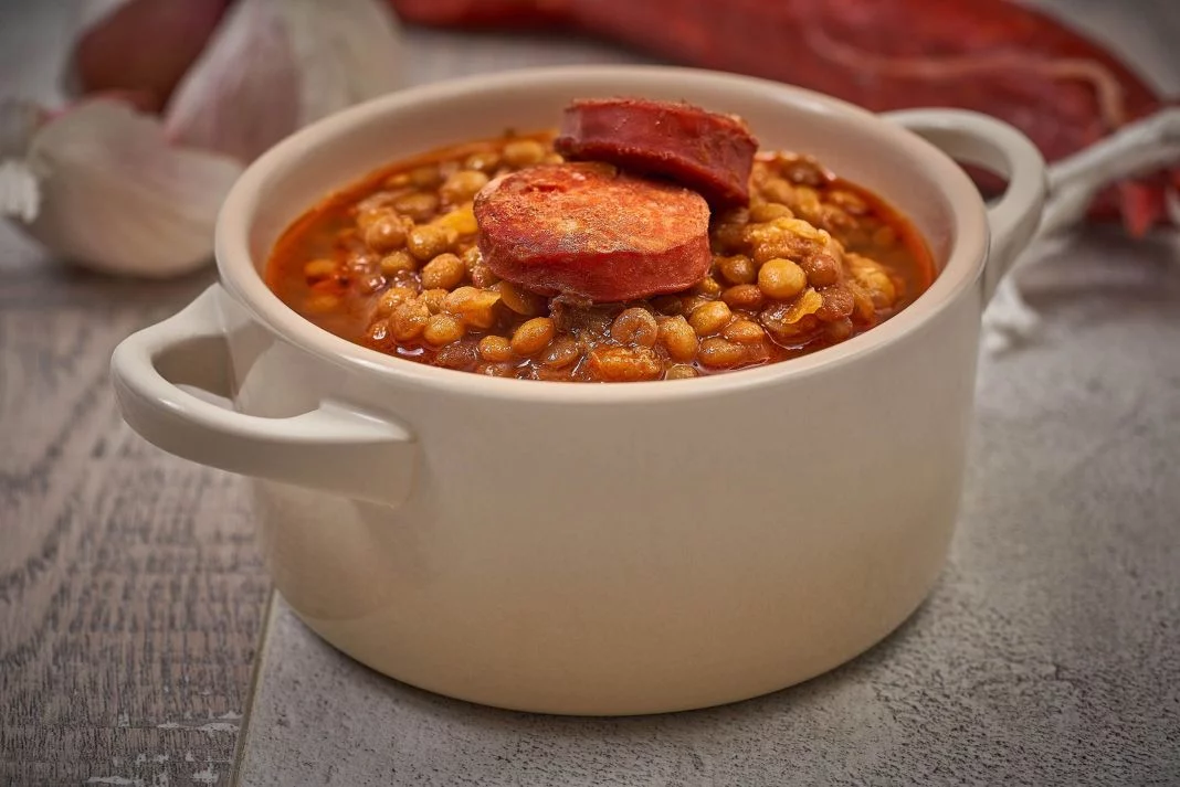 EL SECRETO GALLEGO: EL TOQUE DEL CHORIZO AHUMADO