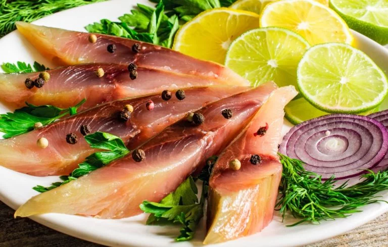 LAS VARIEDADES DE PESCADO AZUL MÁS RECOMENDADAS