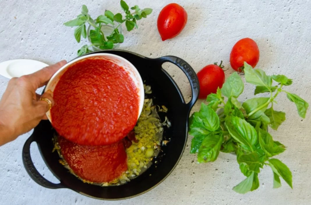 EL ORIGEN DE LA SALSA MARINARA: UNA HISTORIA DE TRADICIÓN