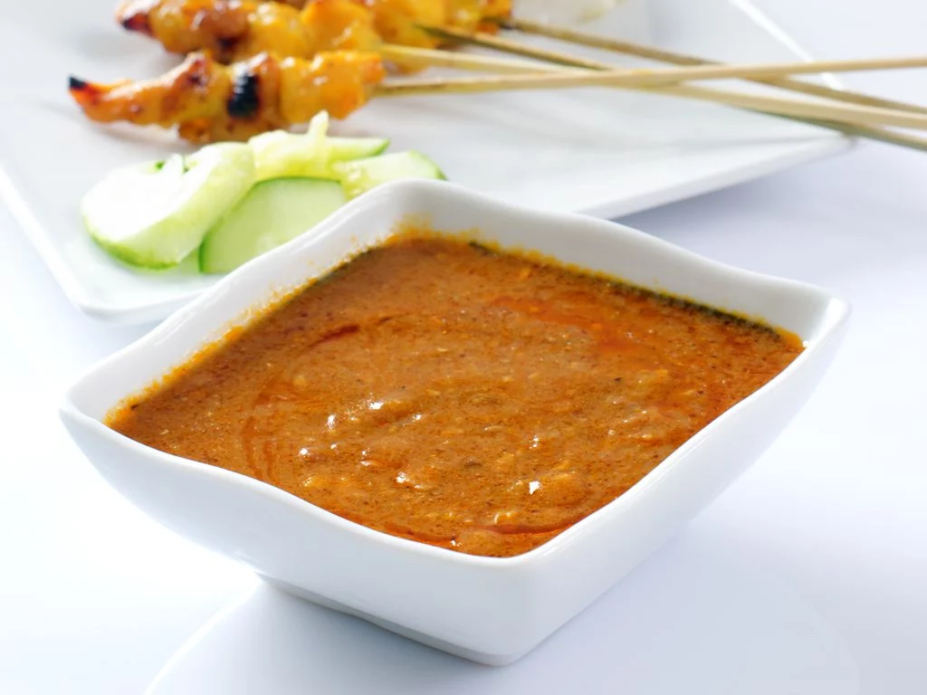 La salsa satay casera que hará que todos pidan tu receta secreta