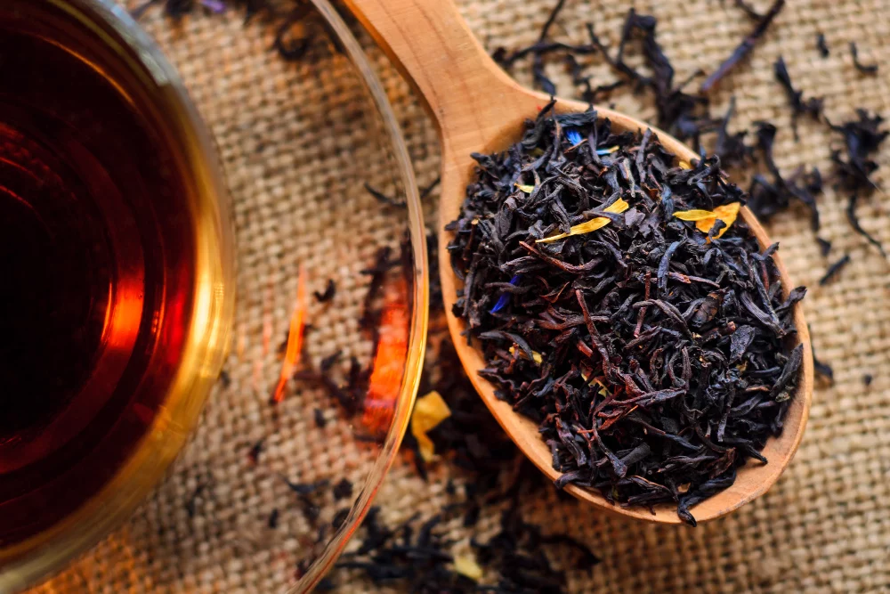 EL TÉ NEGRO: UNA FUENTE SUTIL DE CAFEÍNA