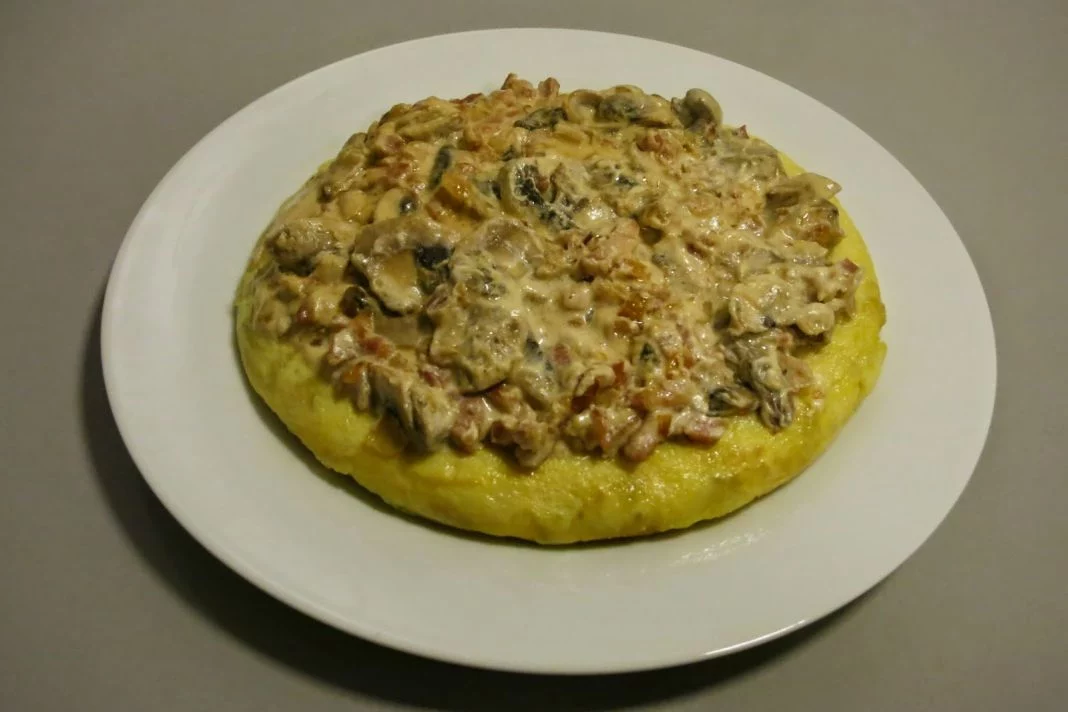 DISFRUTANDO DE LA TORTILLA DE PATATA ESTILO CARBONARA